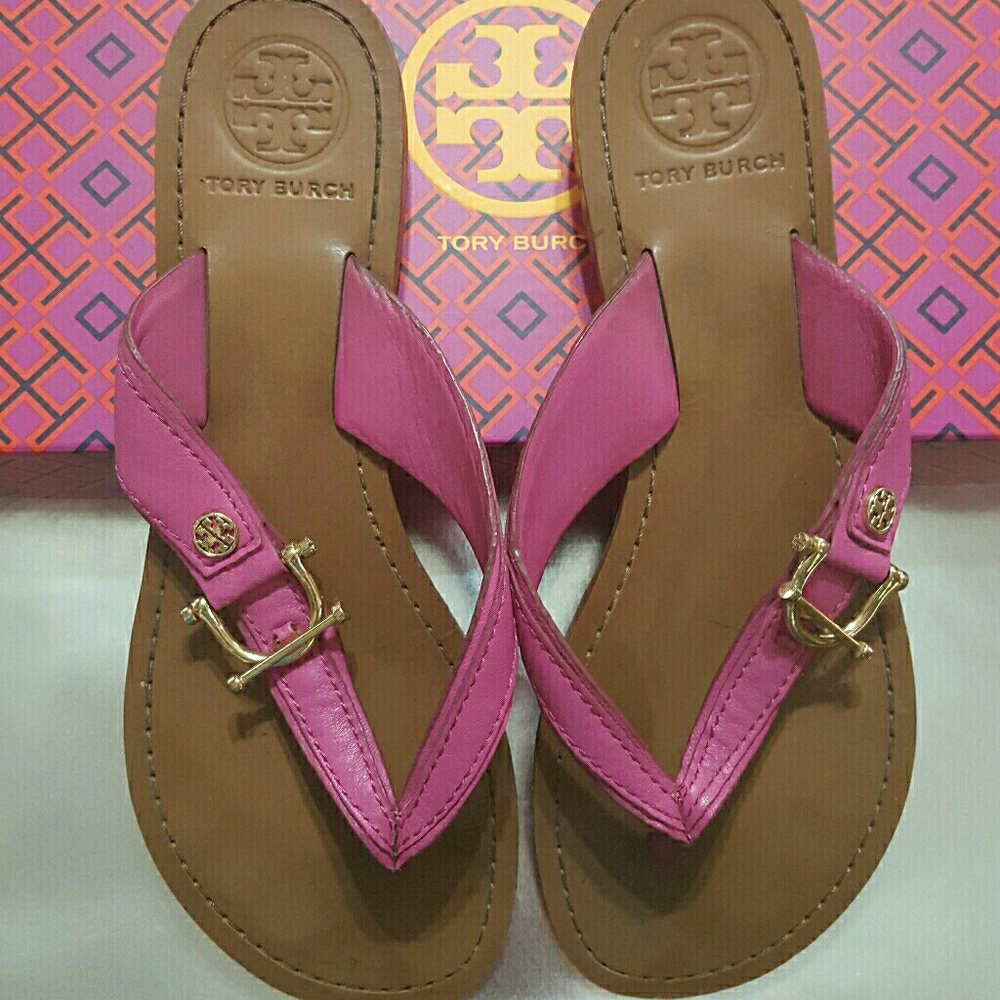 Tory burch nora flat sandal